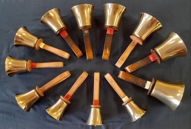 Handbells (2)